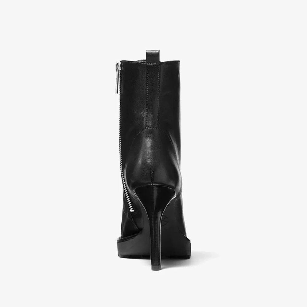 $295 NWOT Michael Kors Black Leather Kyle Lace-up Pointed Toe Edgy Ankle Boots 7